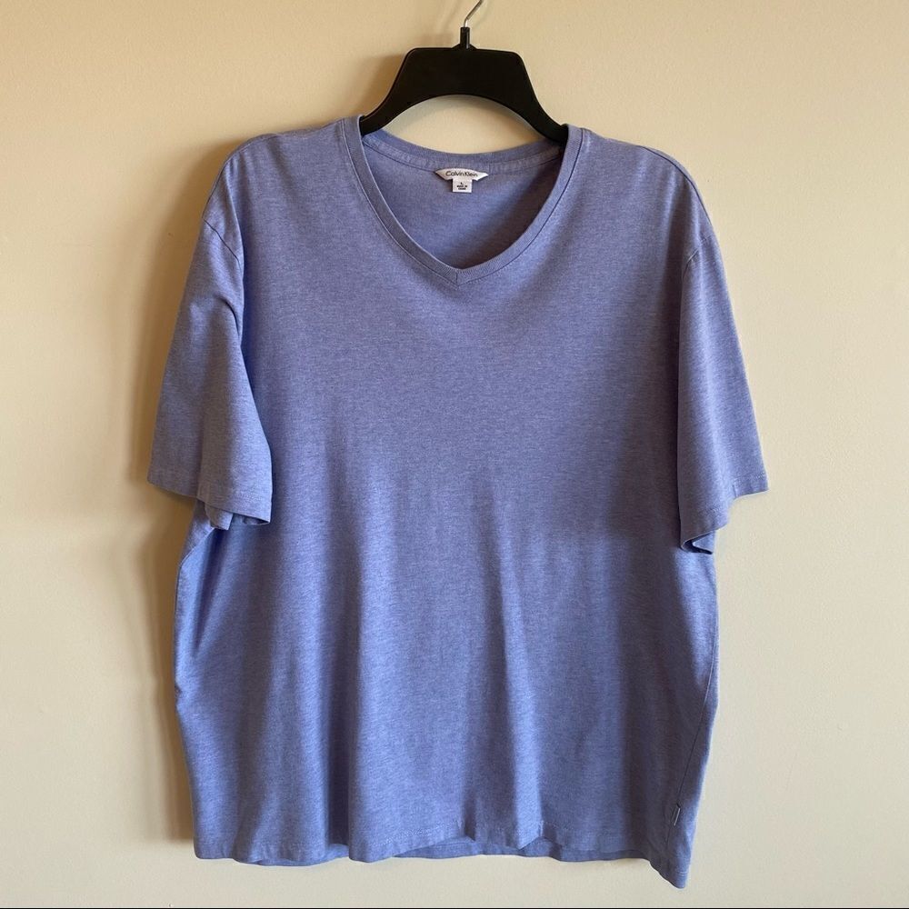 Calvin Klein T-shirt
